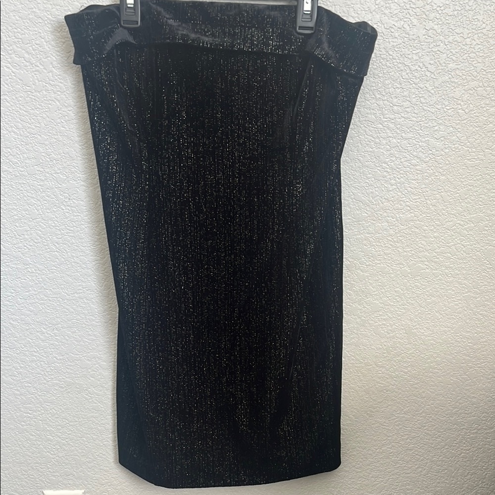 Urban social medium Black Strapless Dress with Glitter Accents